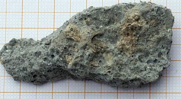 Asbestos analysis of magnesite-floor, xylolite | © CRB Analyse Service GmbH